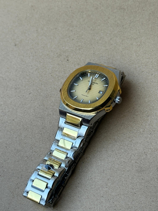 Patek Phillipe nautlis Golden Horizon Tiffani Edition watch